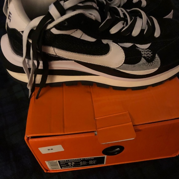 Sacai x Nike Vaporwaffle sz 9.5 - Picture 10 of 15